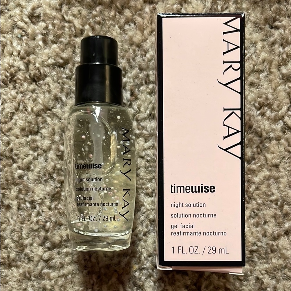 Mary Kay TimeWise Night Solution